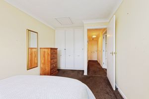 Bedroom- click for photo gallery